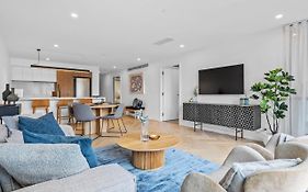 Upscale Urban Designer With Large Terrace In Cbd